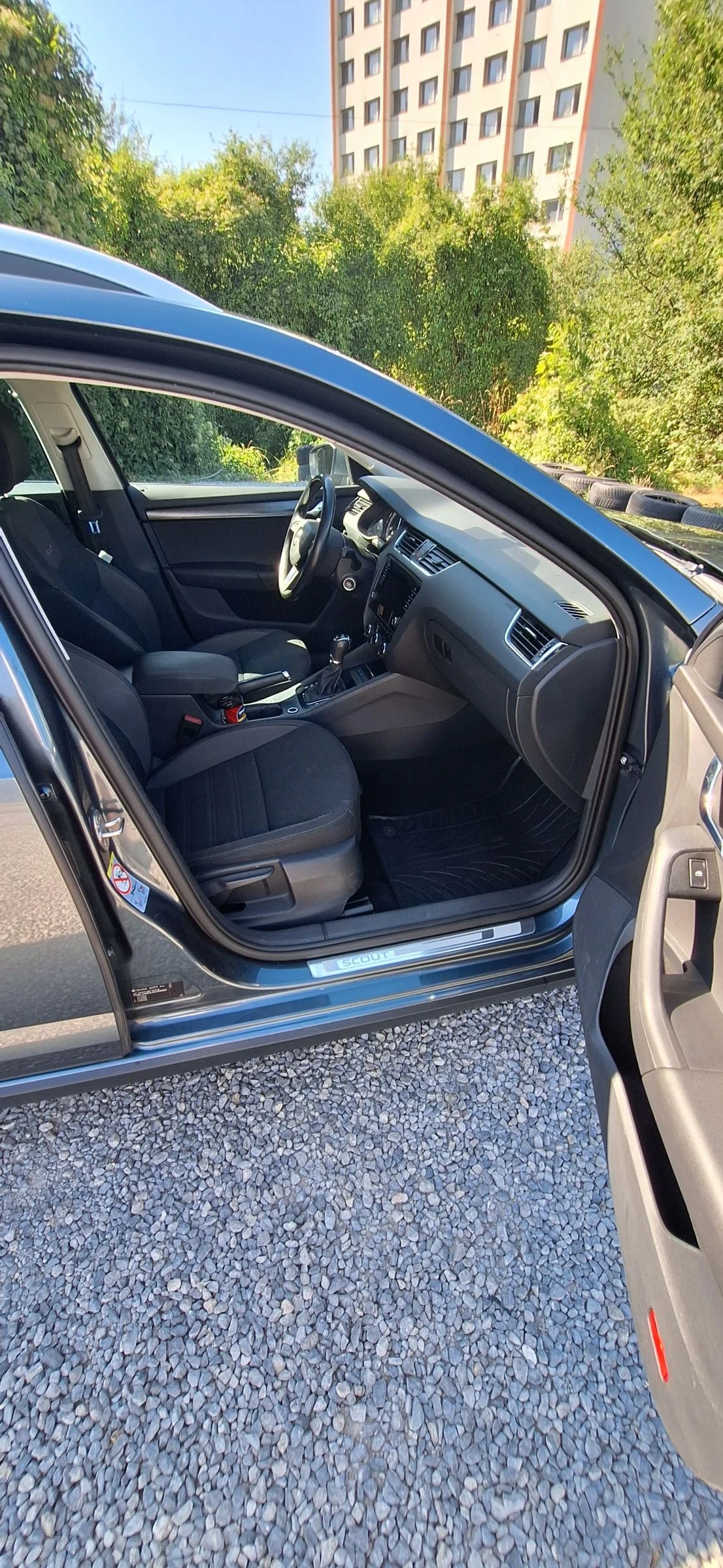 Skoda Octavia Scout | Mobile.bg   14