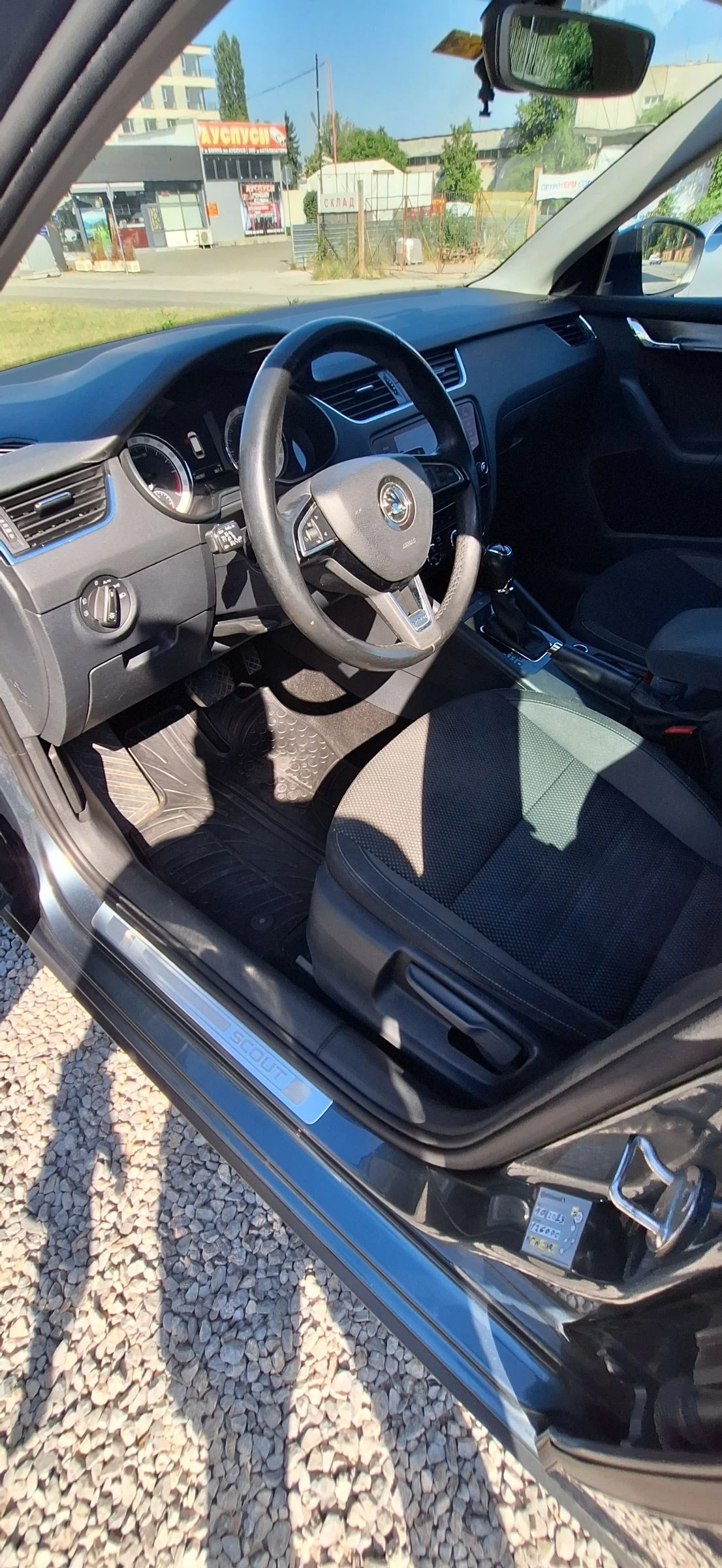 Skoda Octavia Scout | Mobile.bg   15