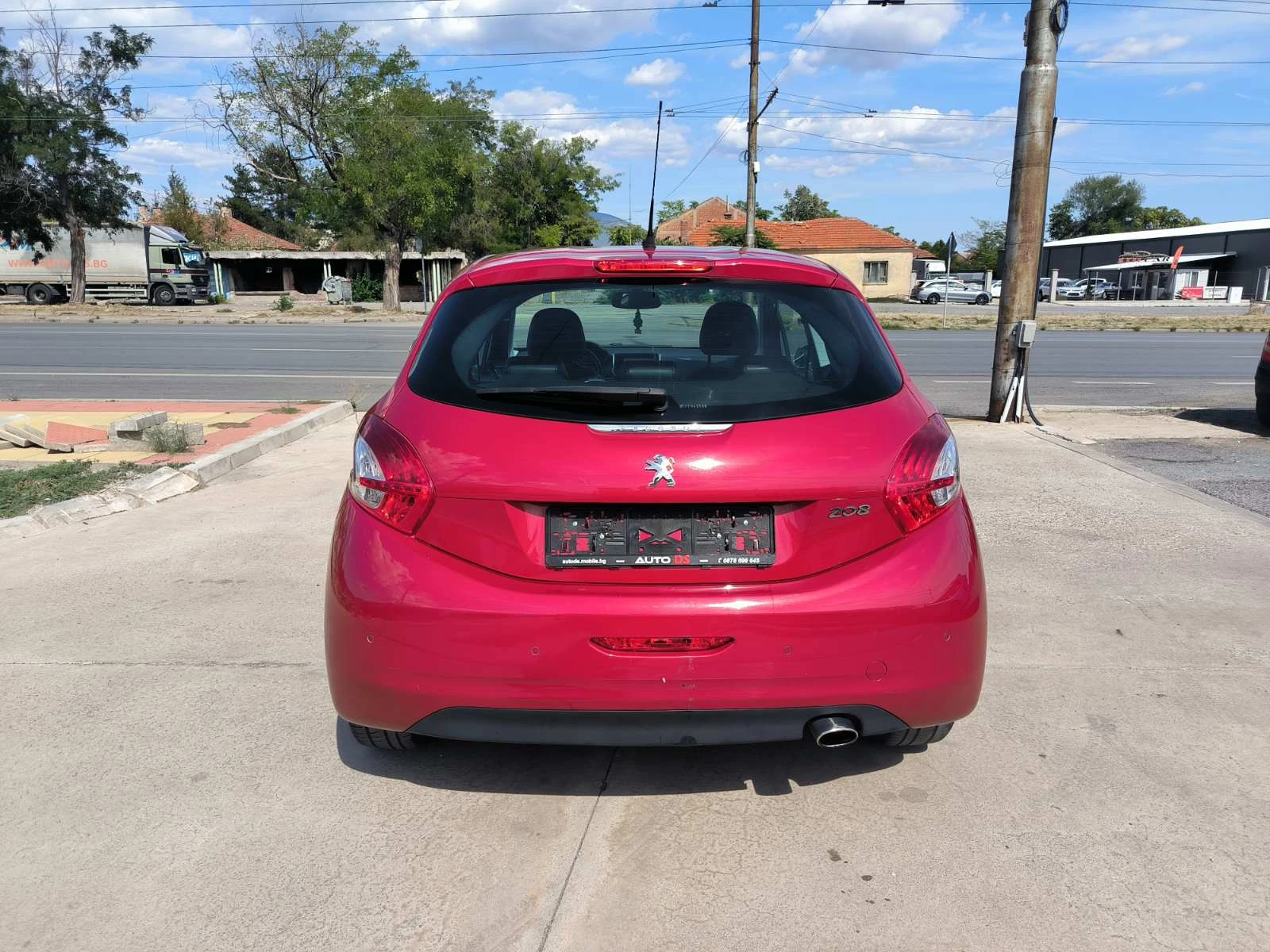 Peugeot 208 1.6i-Navi-Euro-5B - изображение 6