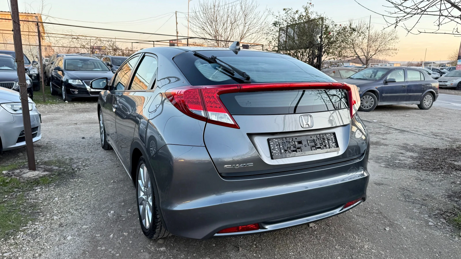 Honda Civic 1.4i-Vtec 6ck. КАМЕРА  - изображение 3