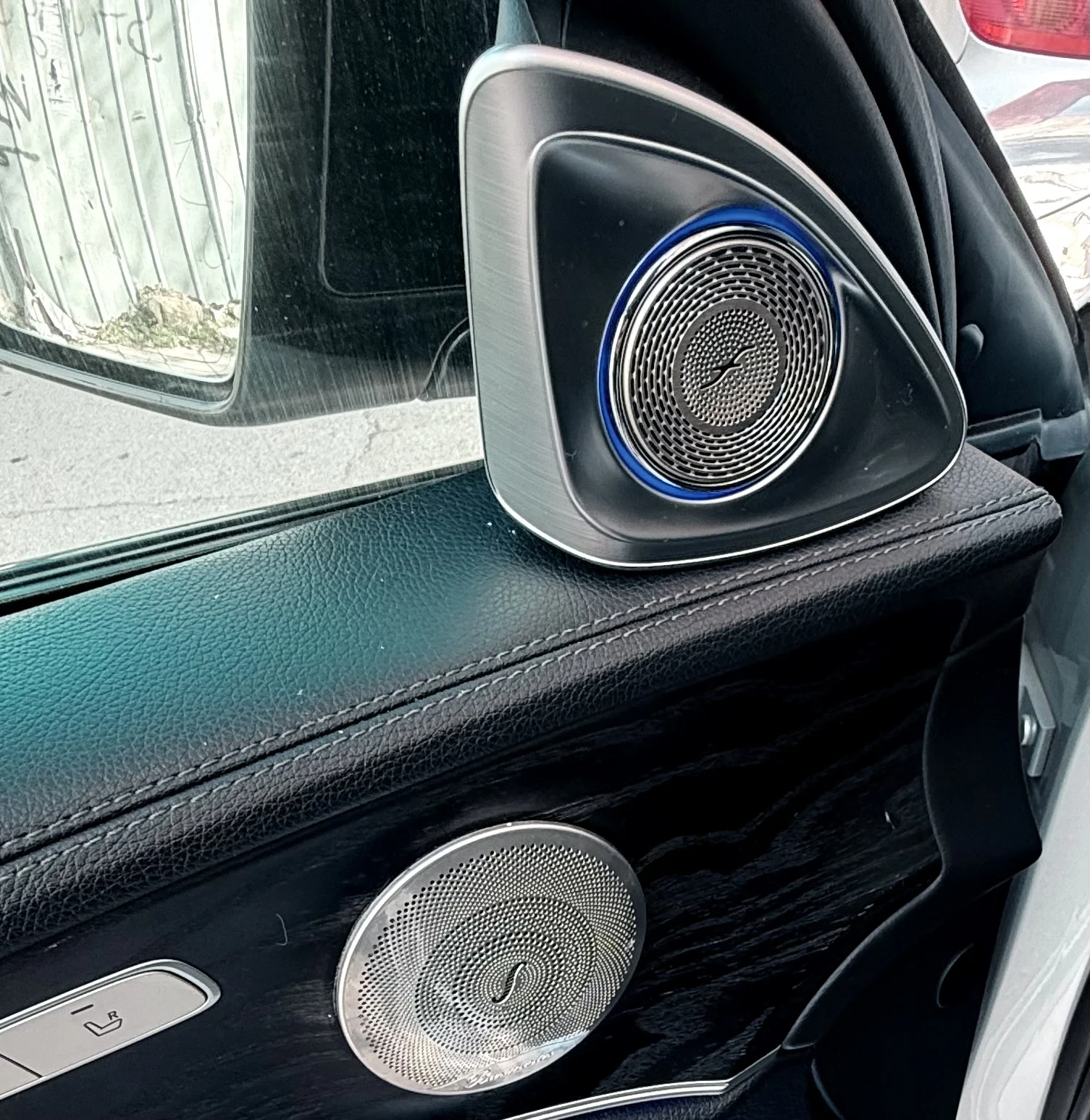 Mercedes-Benz E 220 63 AMG/ 360KAMERA/ 9G, снимка 12 - Автомобили и джипове - 53754592