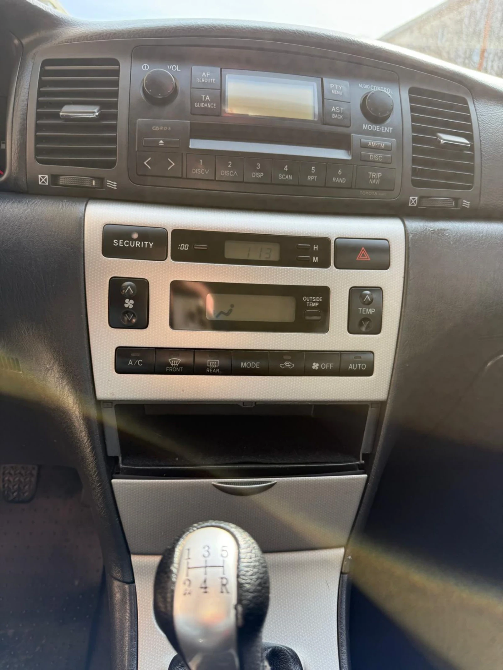 Toyota Corolla, снимка 11 - Автомобили и джипове - 53999910