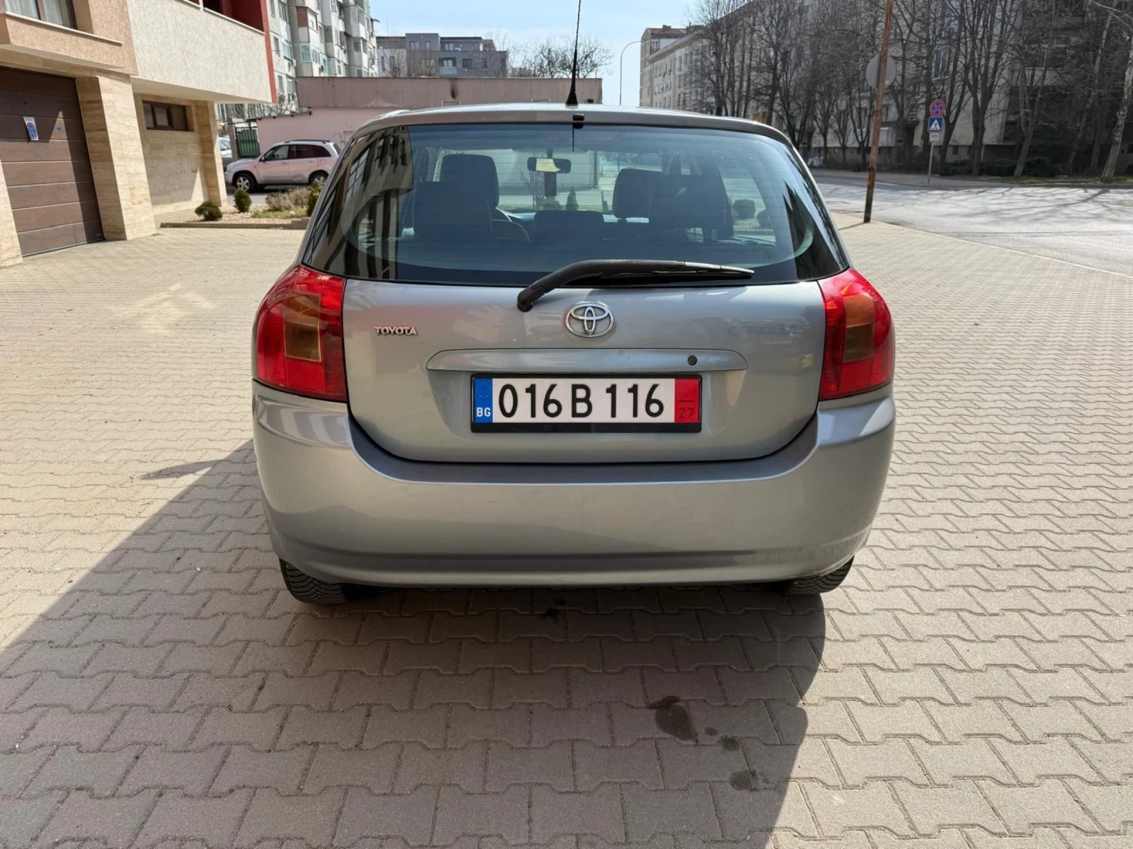 Toyota Corolla, снимка 8 - Автомобили и джипове - 53999910
