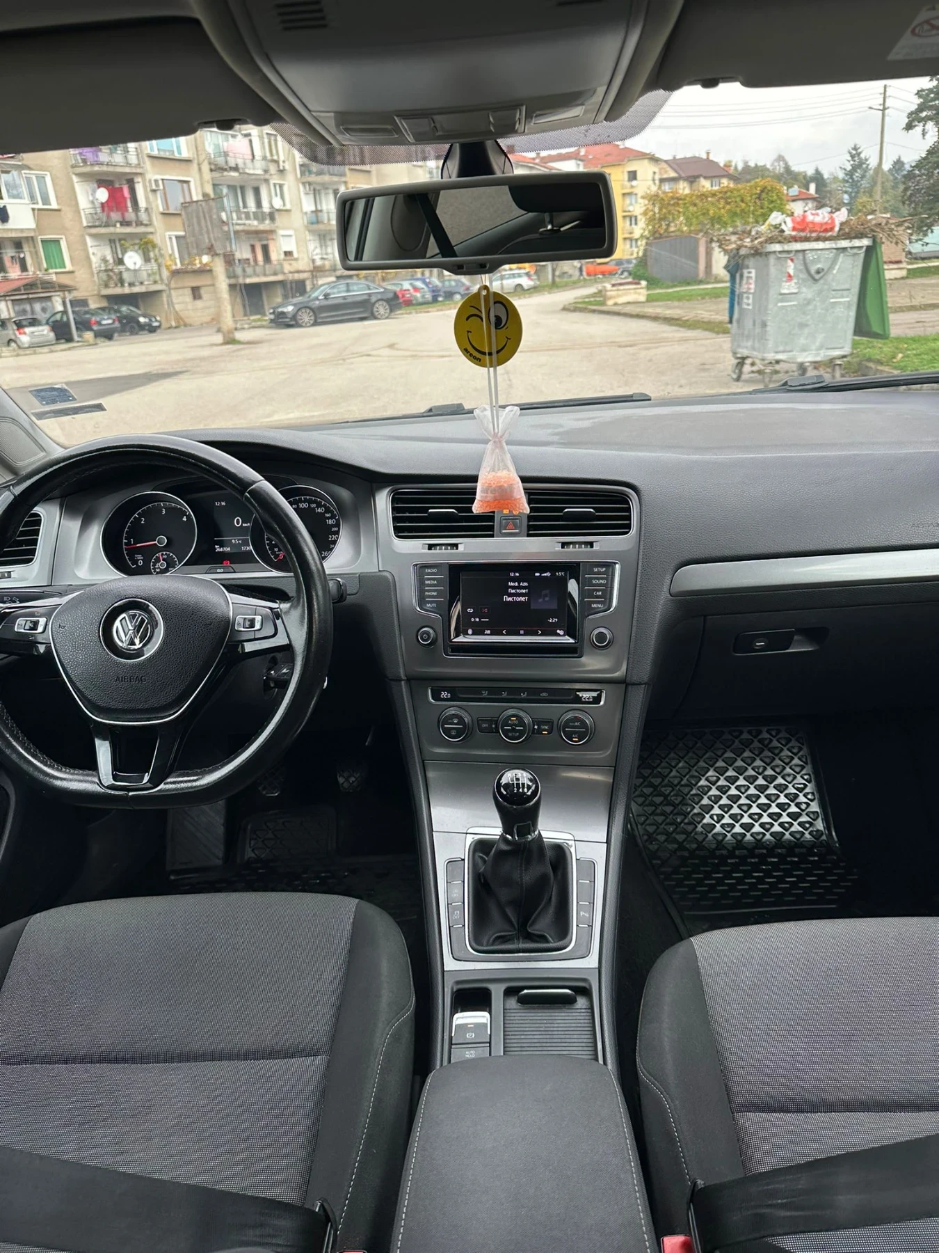 VW Golf, снимка 16 - Автомобили и джипове - 54096607