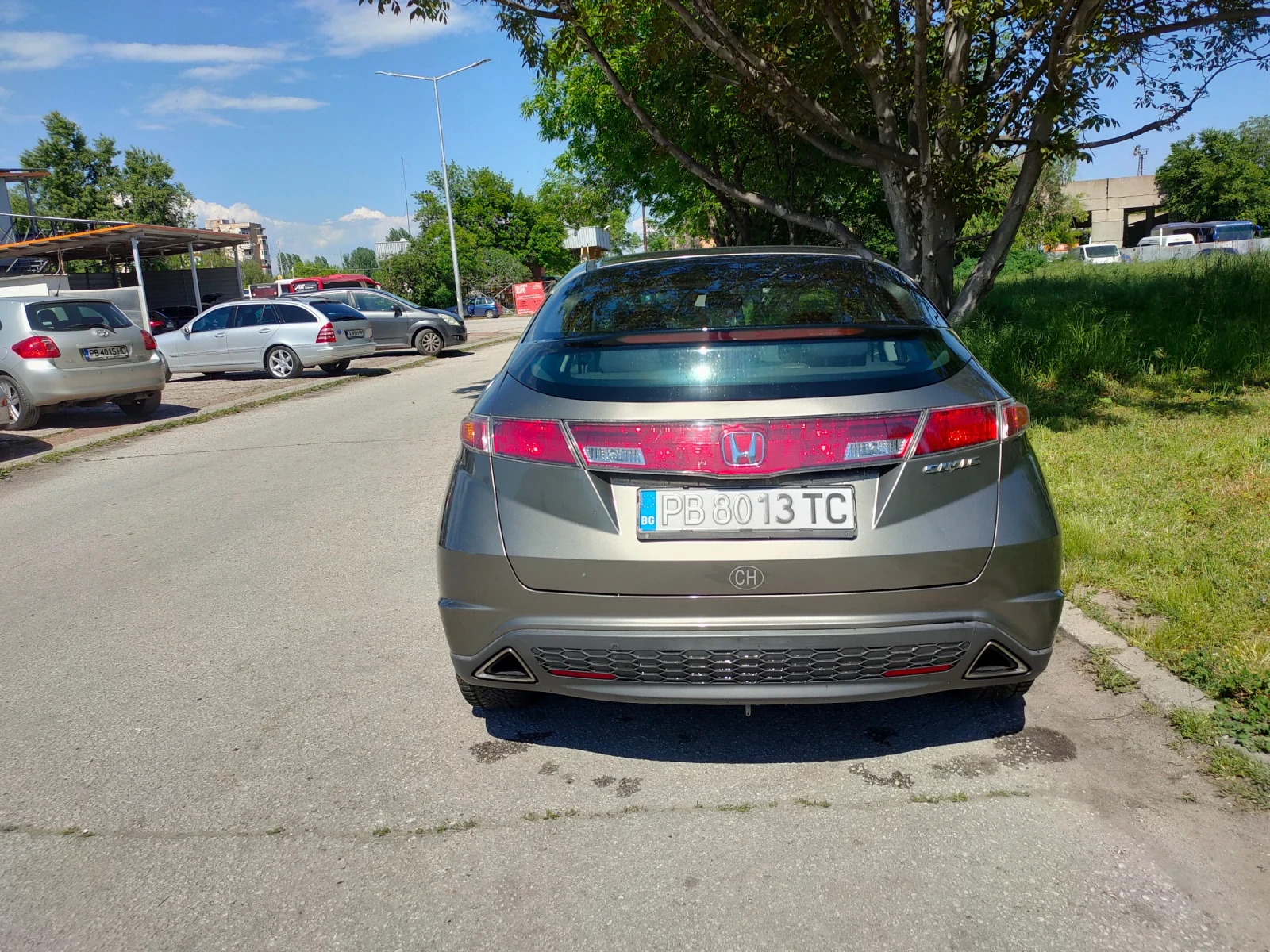 Honda Civic 1.8 бензин автоматик, снимка 4 - Автомобили и джипове - 54505656