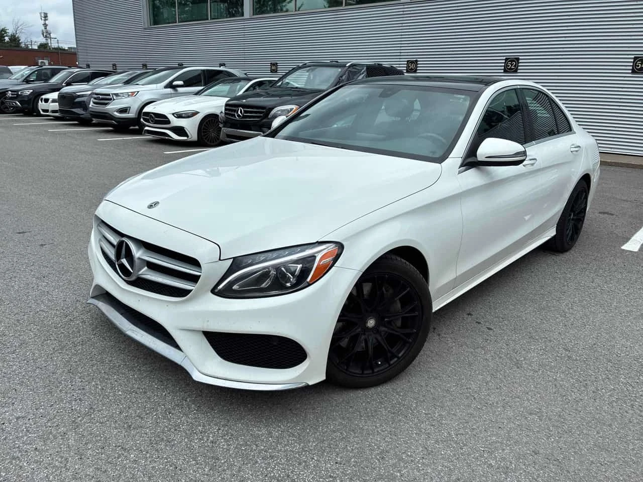 Mercedes-Benz C 300 * CARFAX * ОПЦИЯ ЗА ФИНАНСИРАНЕ