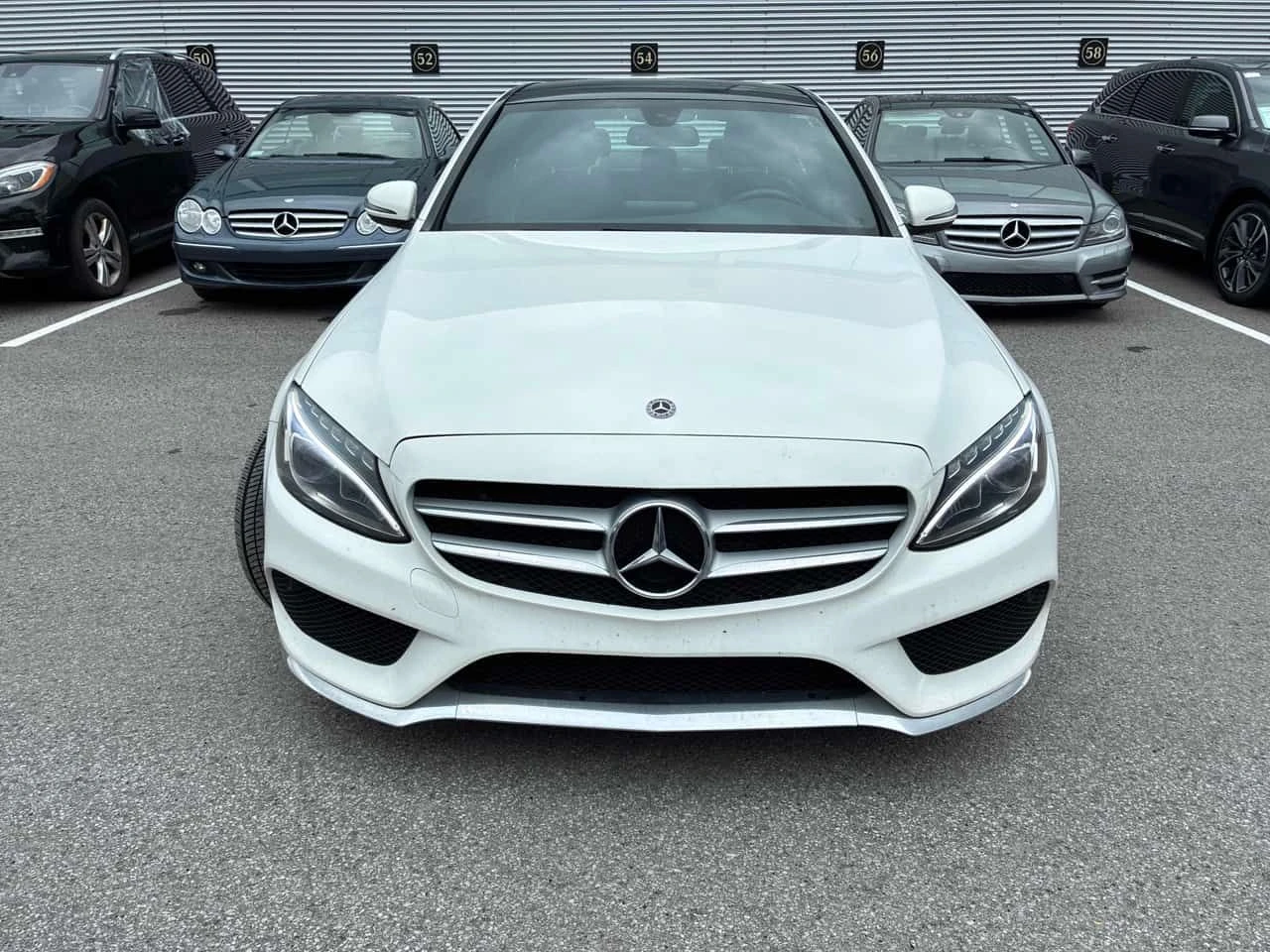 Mercedes-Benz C 300 * CARFAX * ОПЦИЯ ЗА ФИНАНСИРАНЕ, снимка 6 - Автомобили и джипове - 55064464