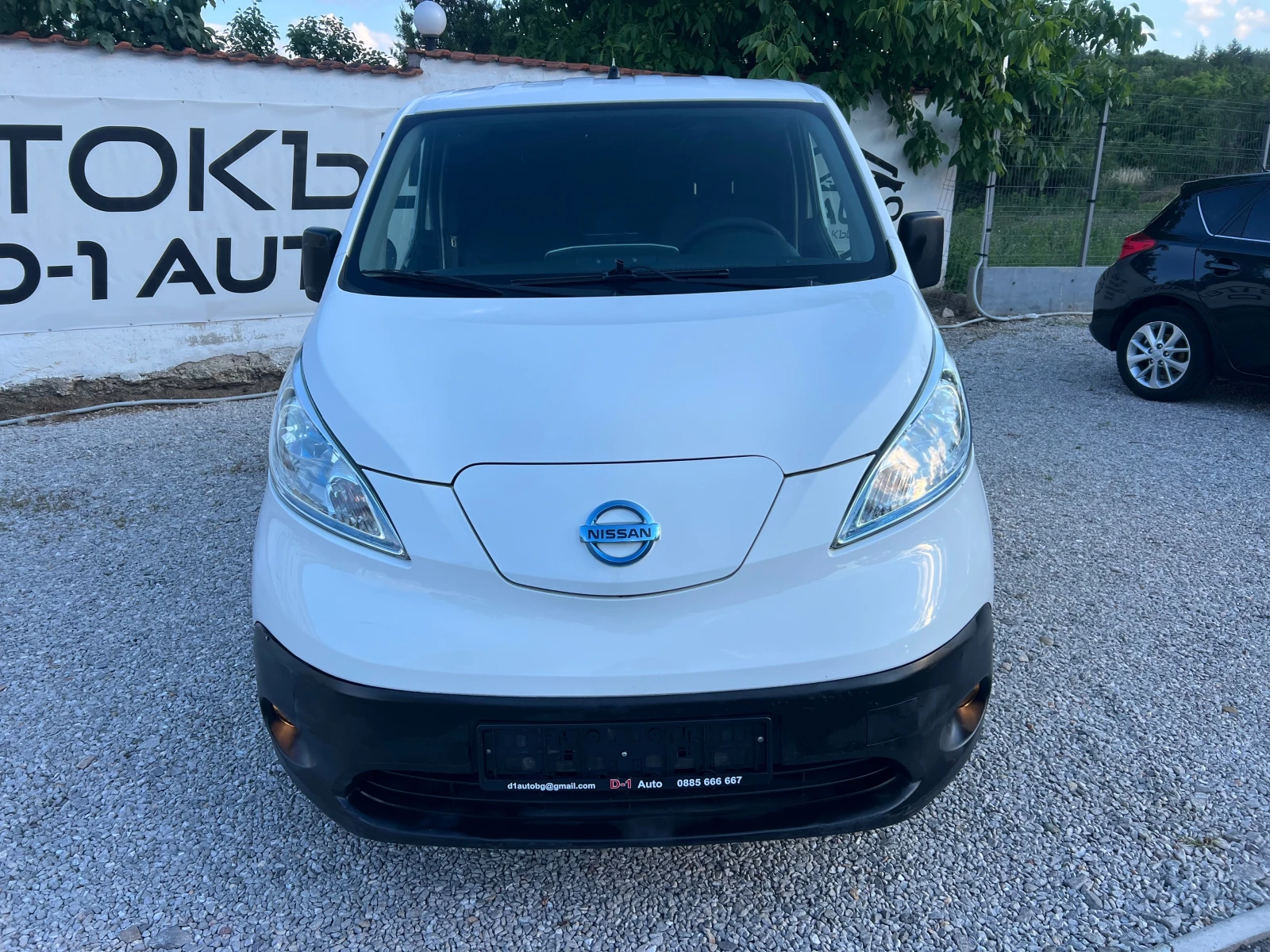 Nissan e-NV200, снимка 2 - Автомобили и джипове - 55200667