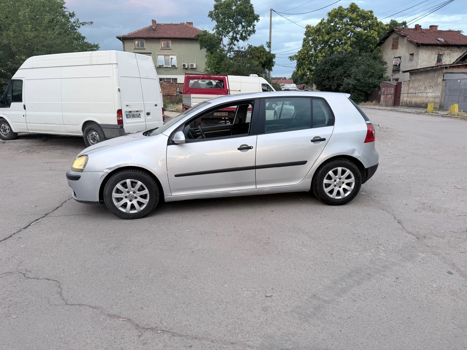 VW Golf Golf5 2.0tdi 140, снимка 2 - Автомобили и джипове - 55304159