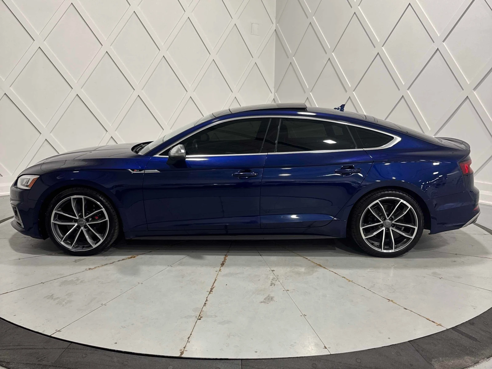 Audi S5 * Technik * CARFAX * ОПЦИЯ ЗА ФИНАНСИРАНЕ , снимка 2 - Автомобили и джипове - 55980046