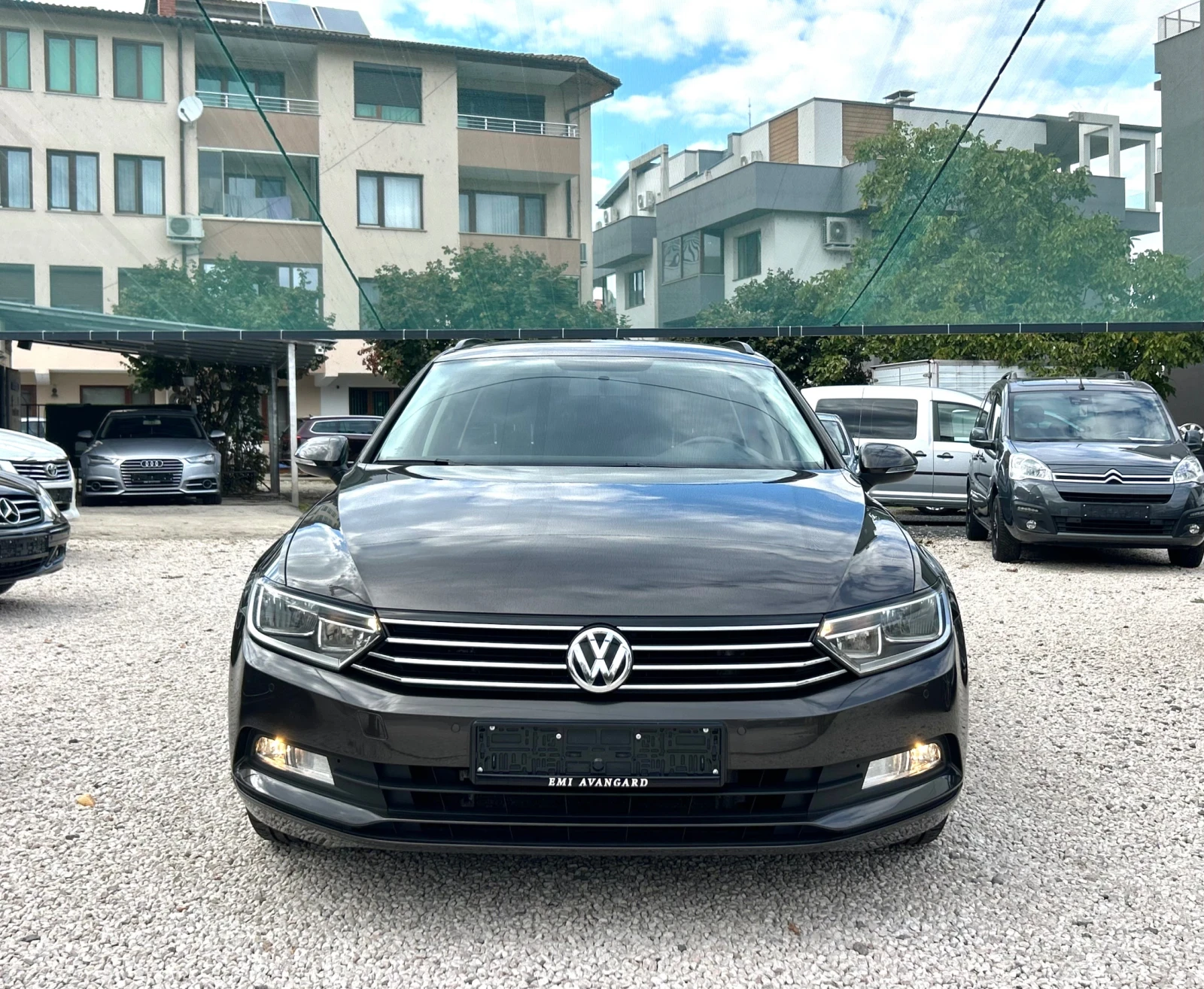 VW Passat 1.4 TSI DSG, снимка 2 - Автомобили и джипове - 56300899