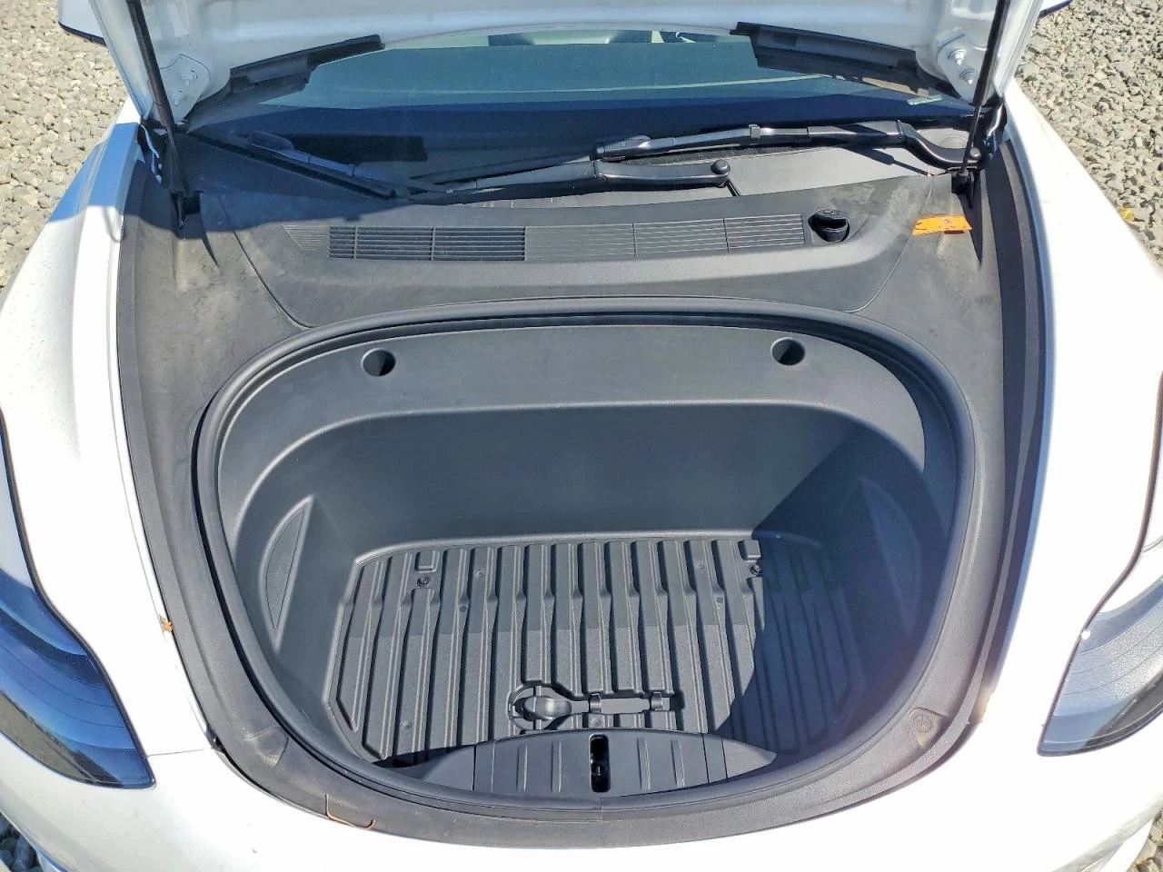 Tesla Model 3 Long Range Dual Motor AWD, снимка 11 - Автомобили и джипове - 56325795