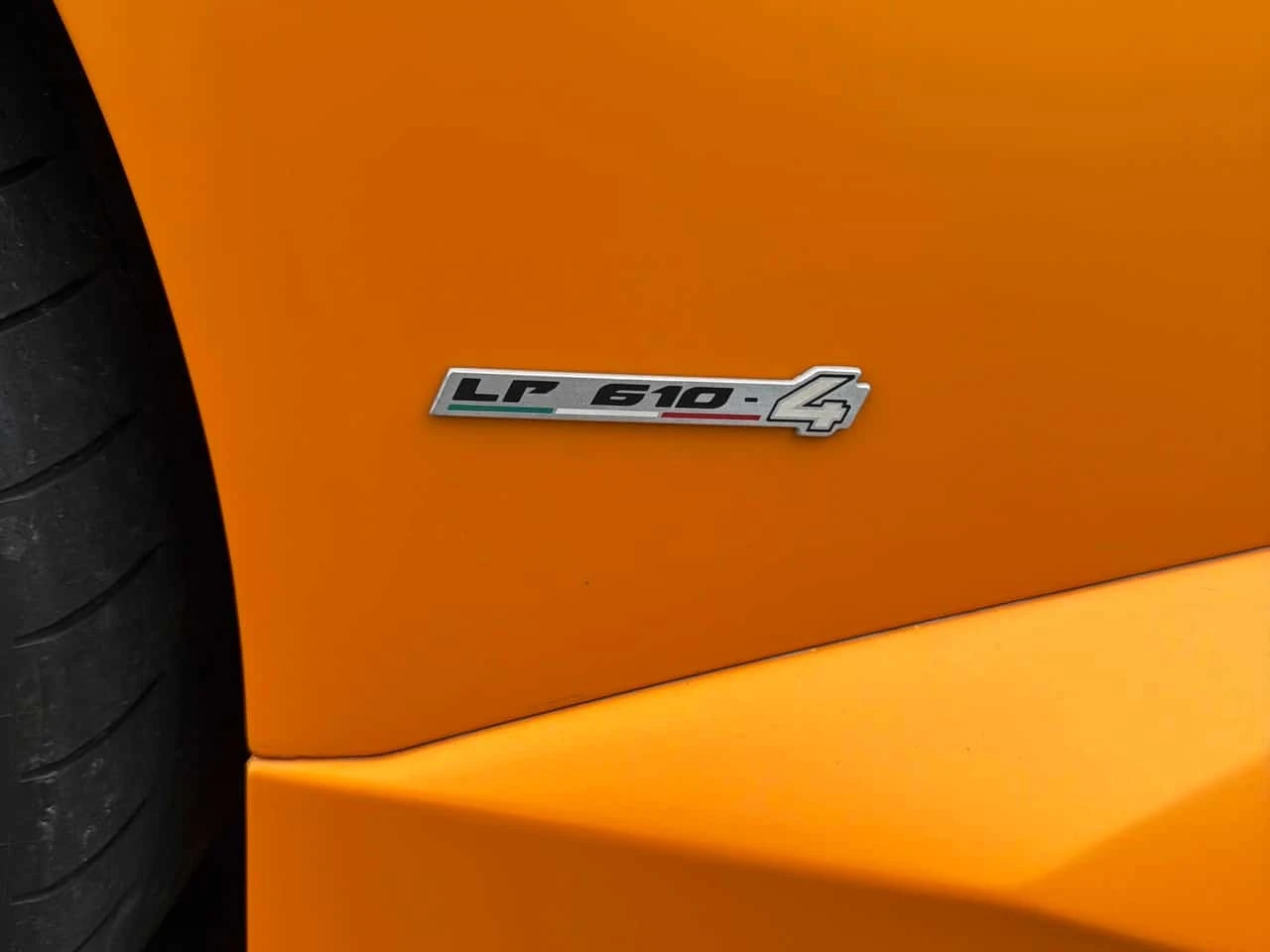 Lamborghini Huracan  LP 610 4 * CARFAX * ��� ������������ ������ | Mobile.bg � ����������� 16
