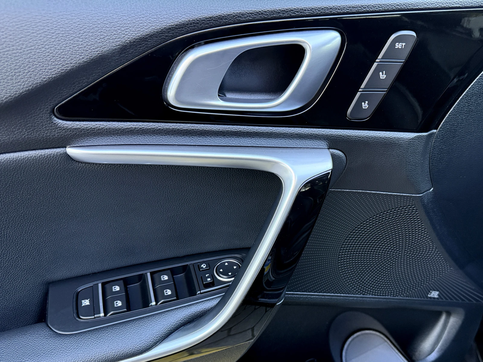 Kia Ceed 1.6 CRDi 48V Mild-Hybrid Platinum | Mobile.bg � ����������� 14