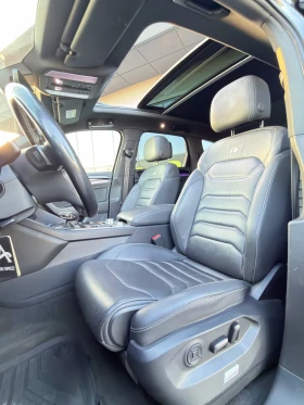 VW Touareg 3.0TDI/R-LINE/DAYTONA GRAU/FULL MAX/LIZING, снимка 10