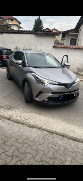 Обява за продажба на Toyota C-HR 1.8 хибрид ~37 000 лв. - изображение 1