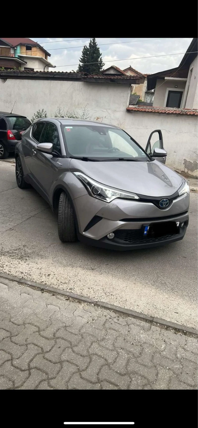 Toyota C-HR 1.8 хибрид, снимка 1 - Автомобили и джипове - 47513258