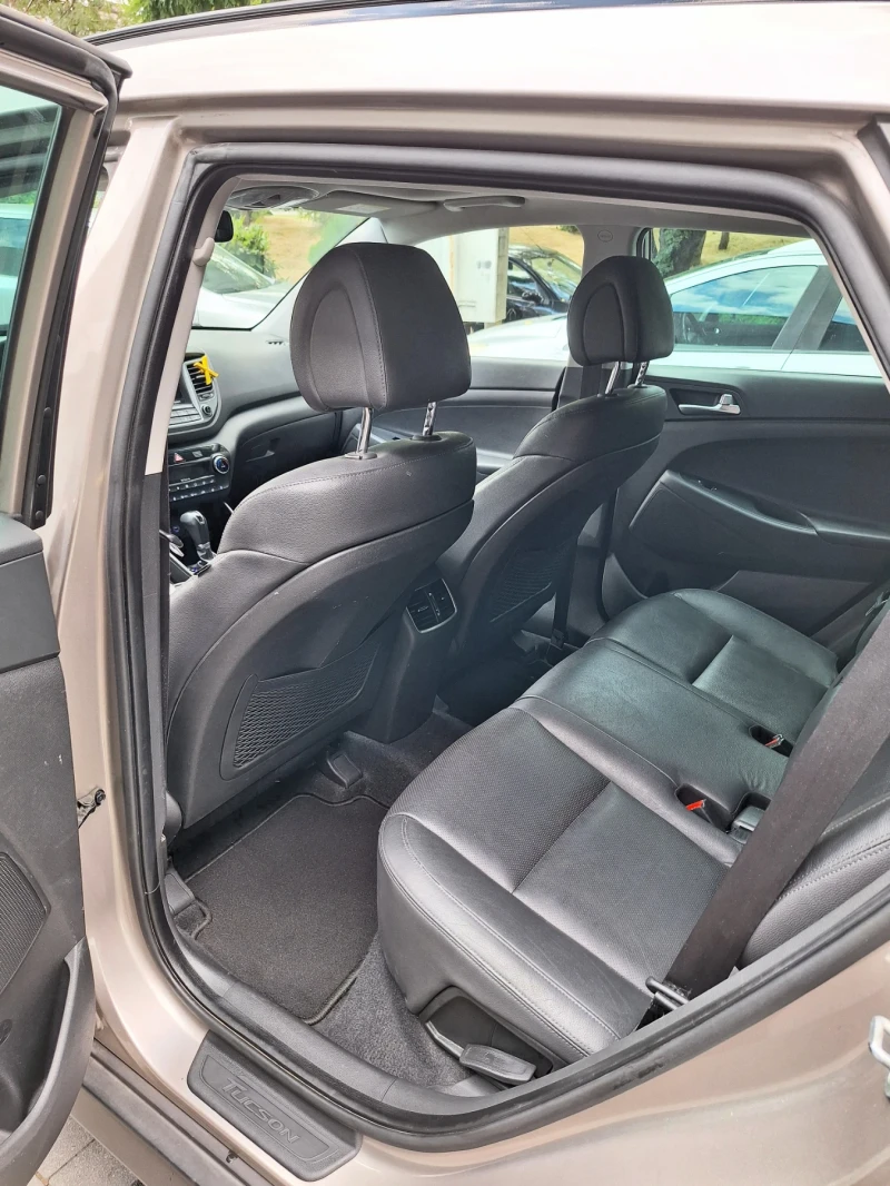 Hyundai Tucson НОВ ВНОС ОТ ШВЕЙЦАРИЯ!!!PLENA PREMIUM!!!, снимка 9 - Автомобили и джипове - 52894511