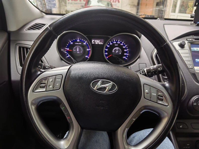 Hyundai IX35, снимка 2 - Автомобили и джипове - 52341983