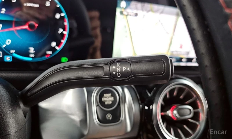 Mercedes-Benz GLB, снимка 9 - Автомобили и джипове - 52729647