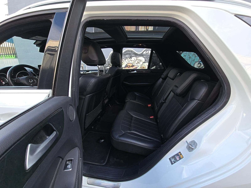 Mercedes-Benz GLE 350, снимка 13 - Автомобили и джипове - 53270452