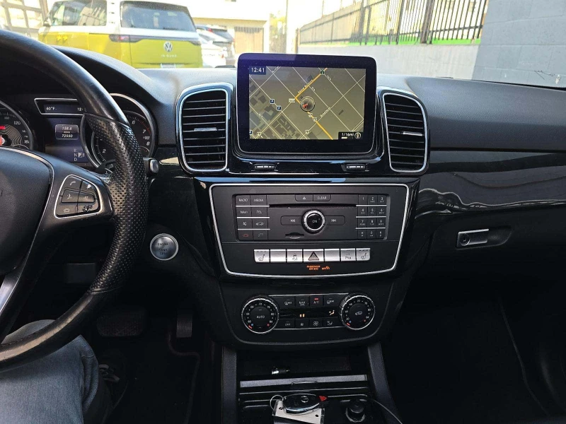 Mercedes-Benz GLE 350, снимка 10 - Автомобили и джипове - 53270452