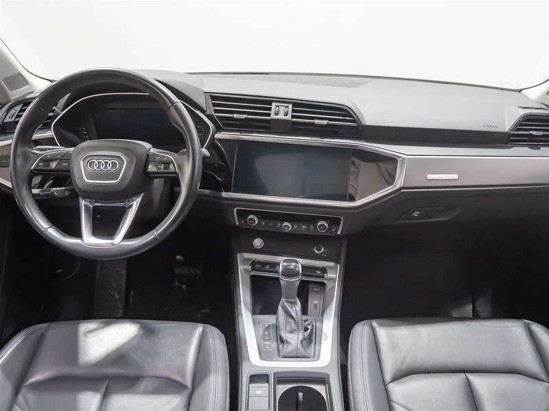 Audi Q3 * S Line quattro Premium Plus * CARFAX * ЦЕНА ДО Б, снимка 10 - Автомобили и джипове - 53188670