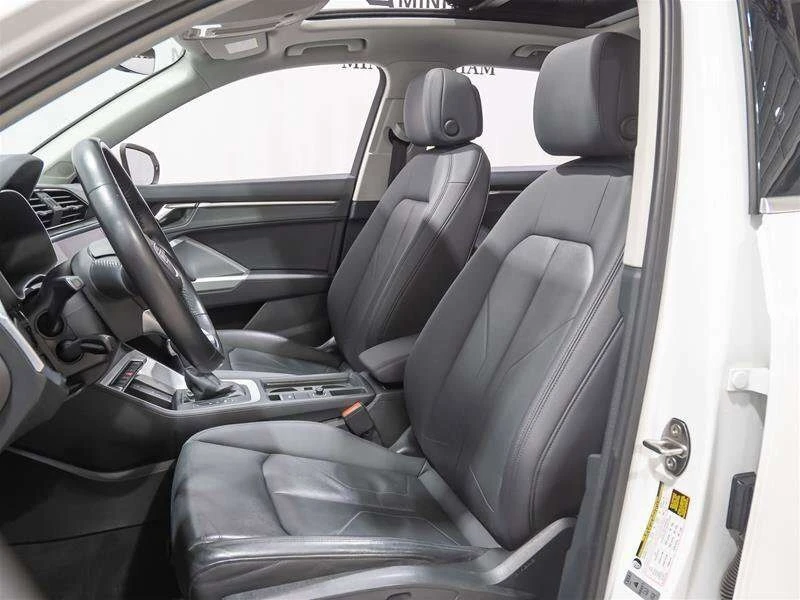 Audi Q3 * S Line quattro Premium Plus * CARFAX * ЦЕНА ДО Б, снимка 9 - Автомобили и джипове - 53188670