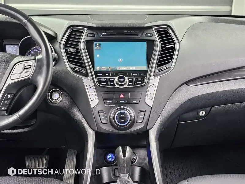 Hyundai Santa fe 2.0 4WD, снимка 14 - Автомобили и джипове - 54256806