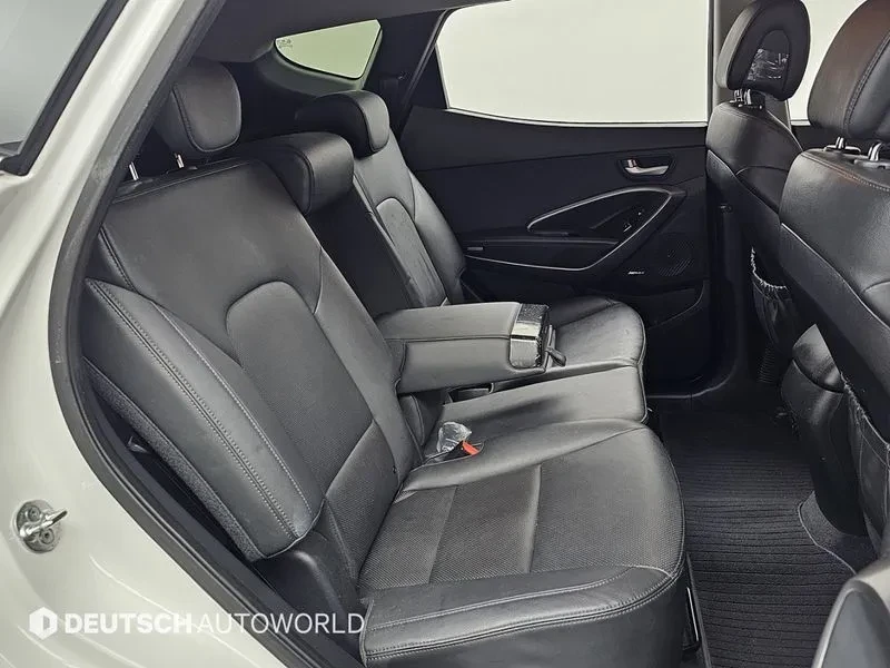 Hyundai Santa fe 2.0 4WD, снимка 12 - Автомобили и джипове - 54256806