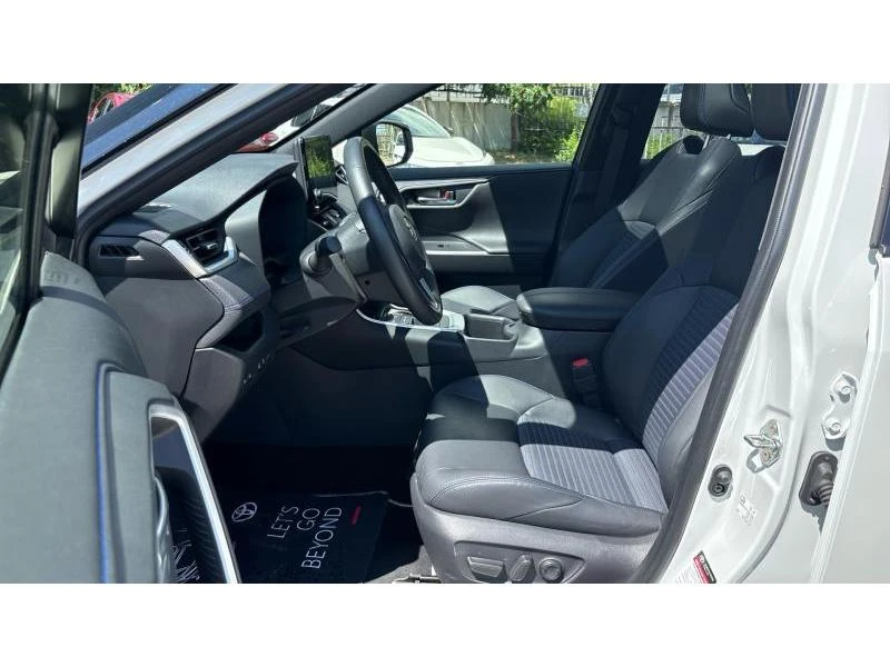 Toyota Rav4 2.5HSD SELECTION FWD, снимка 12 - Автомобили и джипове - 55458298