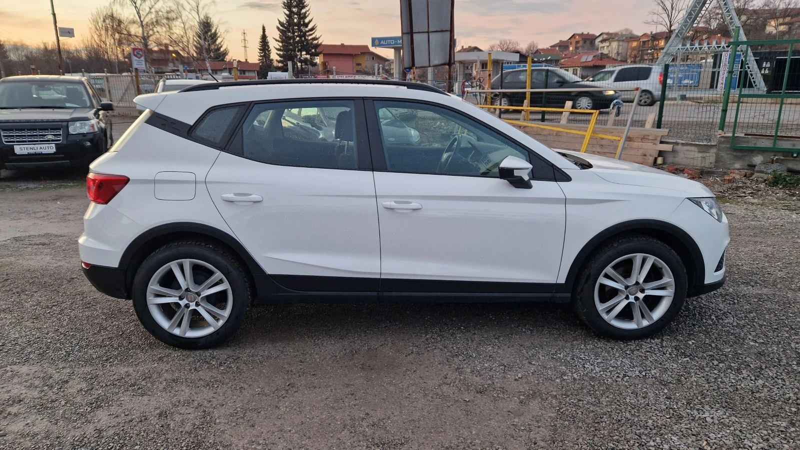 Seat Arona 1.6 TDi EUR.6 - изображение 7