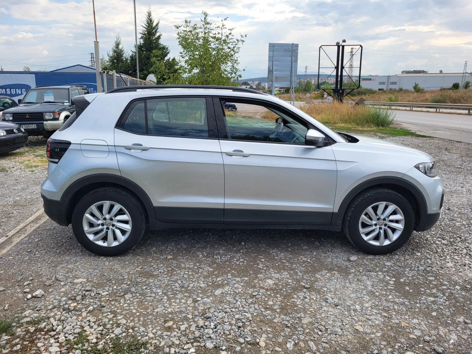 VW T-Cross 1.0 - изображение 5