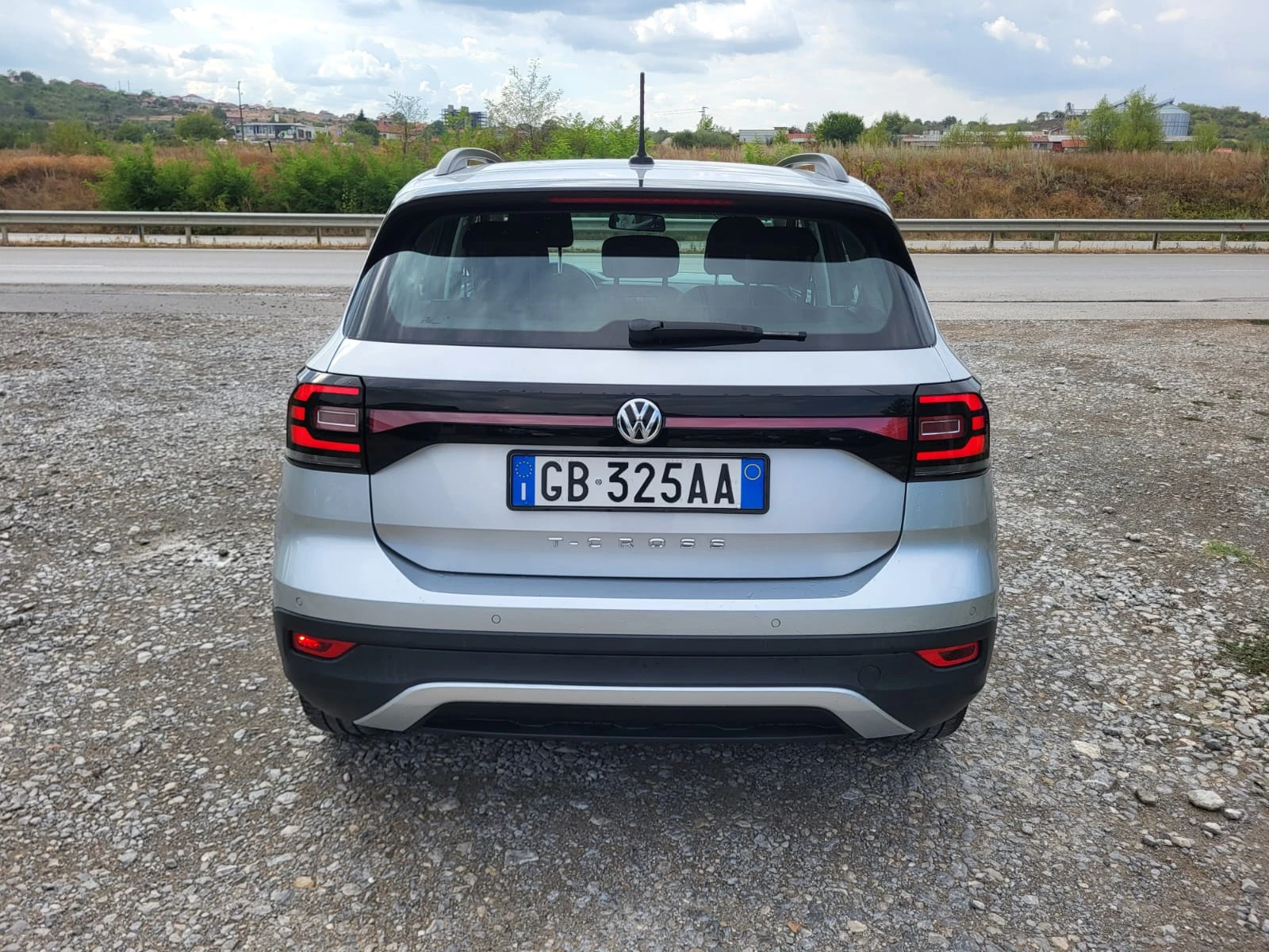 VW T-Cross 1.0 - изображение 9