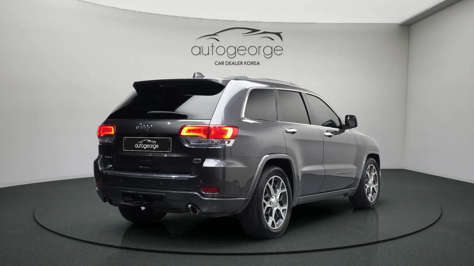 Jeep Grand cherokee 3.6 OVERLAND autogeorge.com - изображение 2