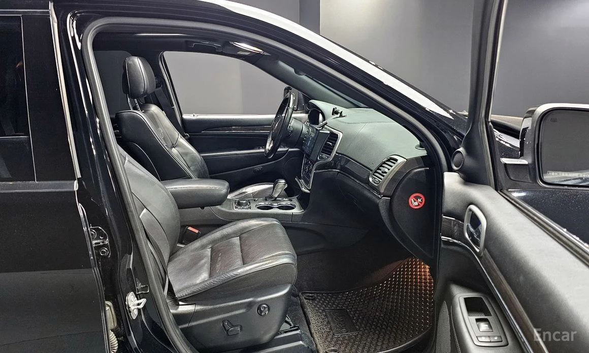 Jeep Grand cherokee, снимка 11 - Автомобили и джипове - 53962289