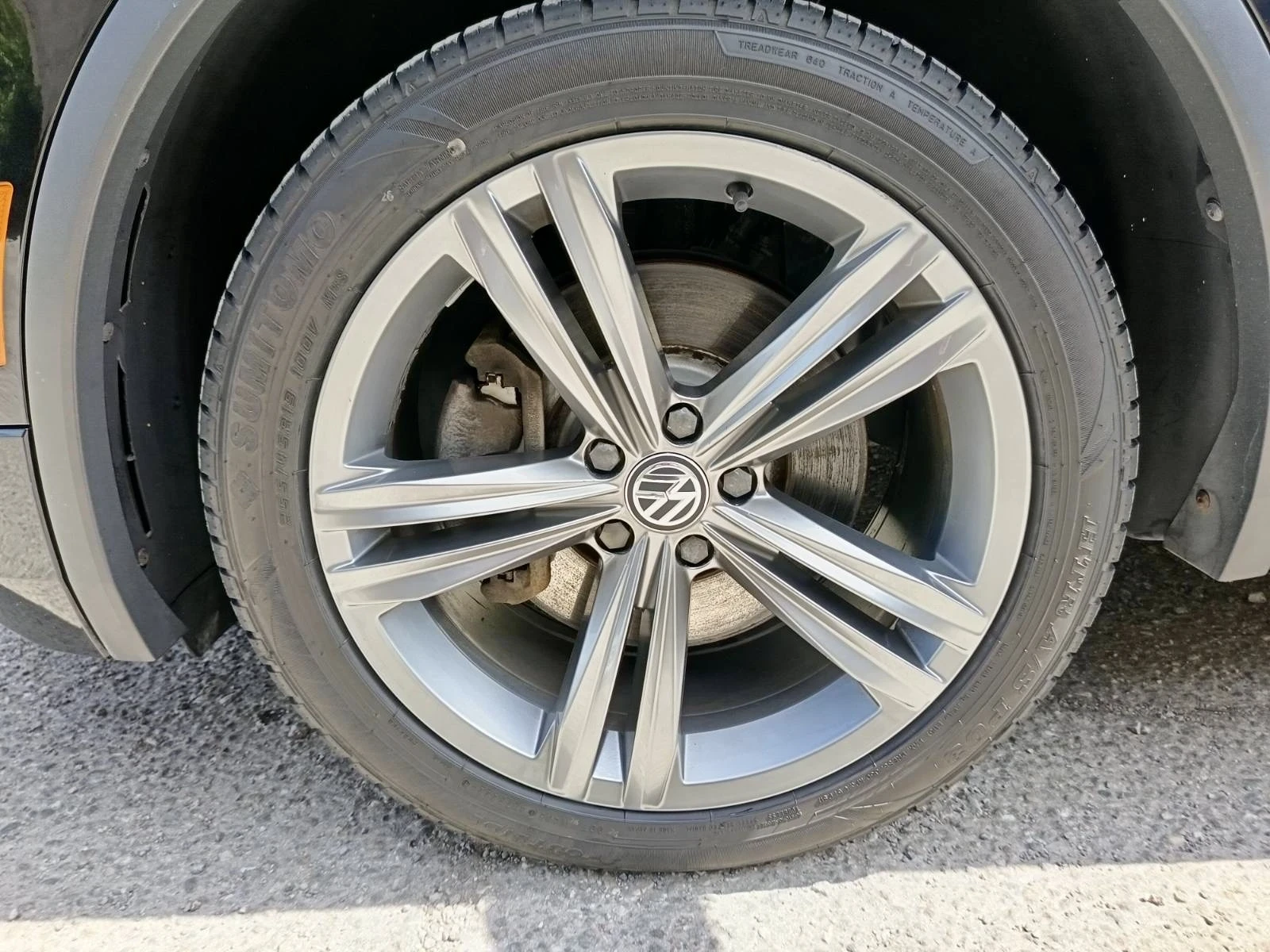 VW Tiguan R Line 4 Motion, снимка 15 - Автомобили и джипове - 54692917