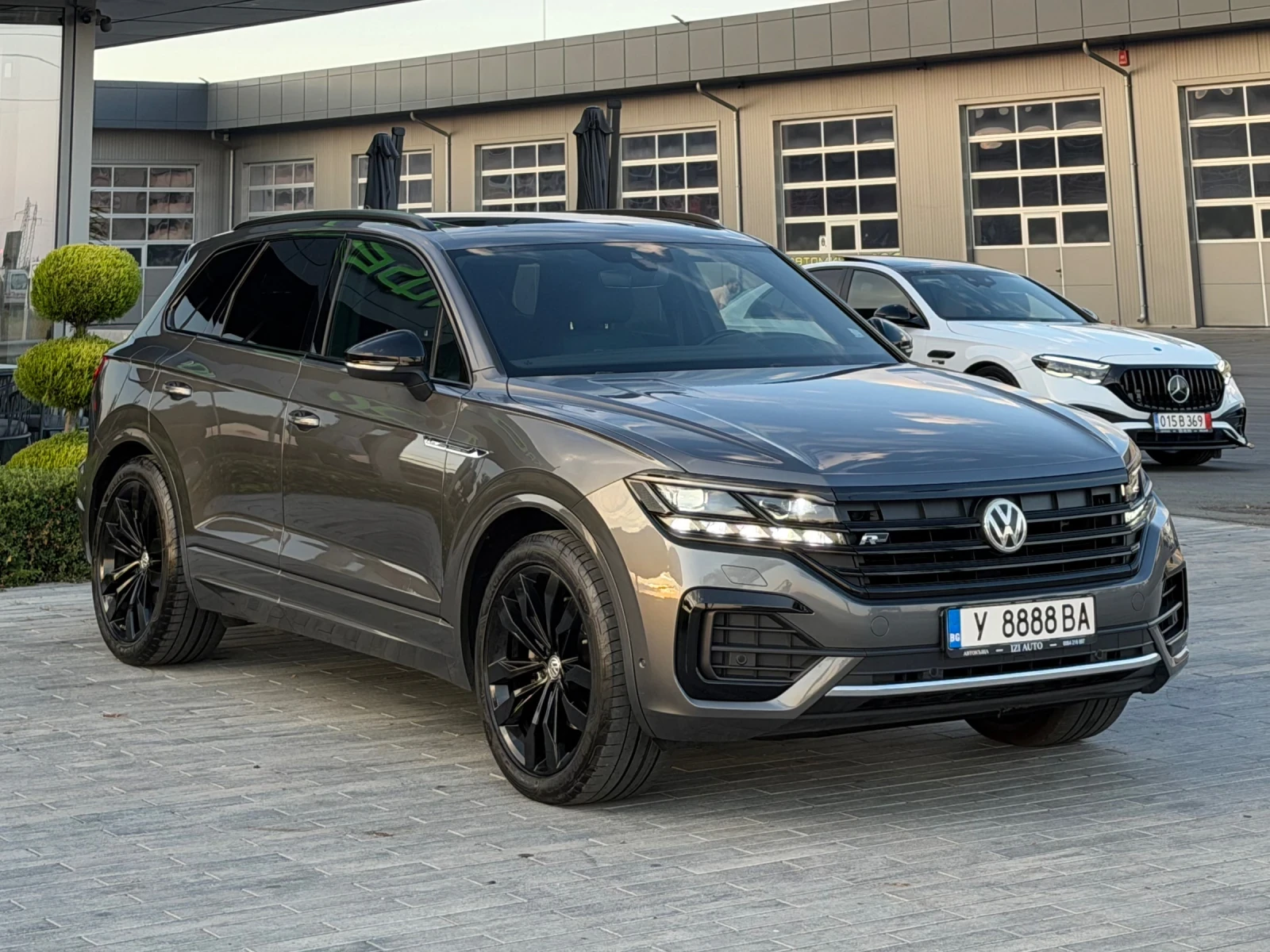 VW Touareg 3.0TDI/R-LINE/DAYTONA GRAU/FULL MAX/LIZING | Mobile.bg � ����������� 3