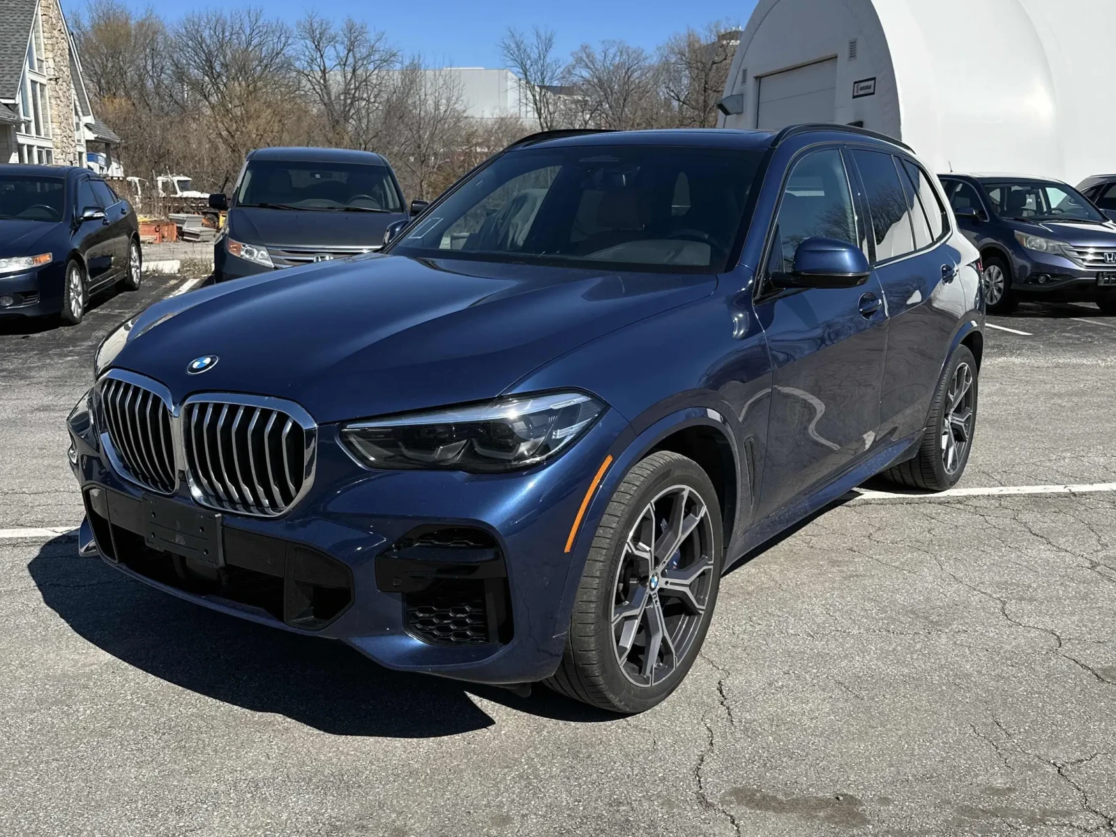 BMW X5 40i / M ПАКЕТ / SKY LOUNGE / МАСАЖИ / АВТОКРЕДИТ 