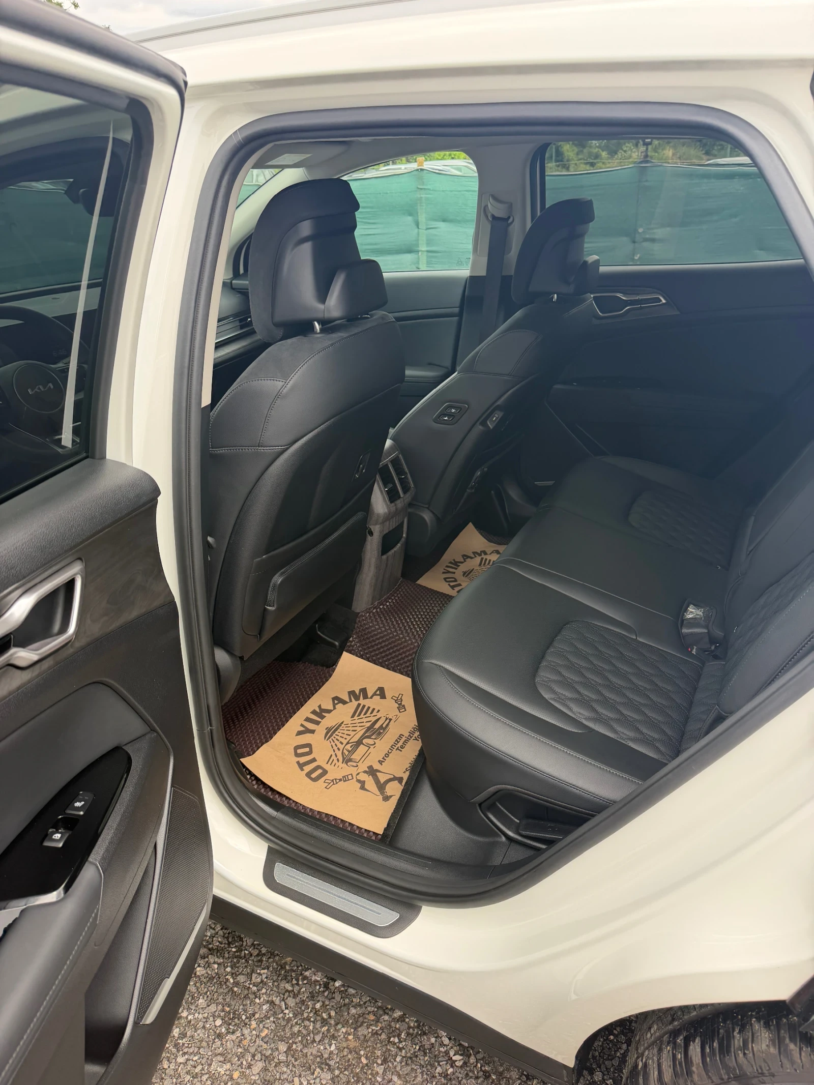 Kia Sportage НАЛИЧЕН* LPG* FULL, снимка 11 - Автомобили и джипове - 54931252