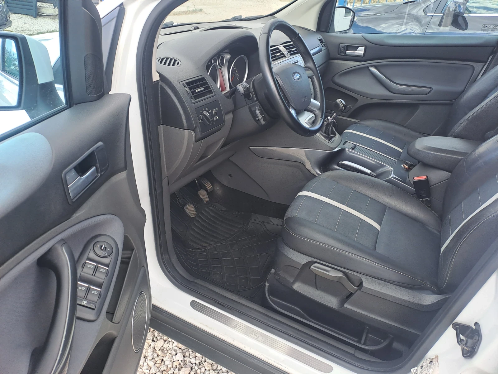 Ford Kuga 2, 0TDCI, 4/4, ПАНОПАМА, снимка 7 - Автомобили и джипове - 55186169