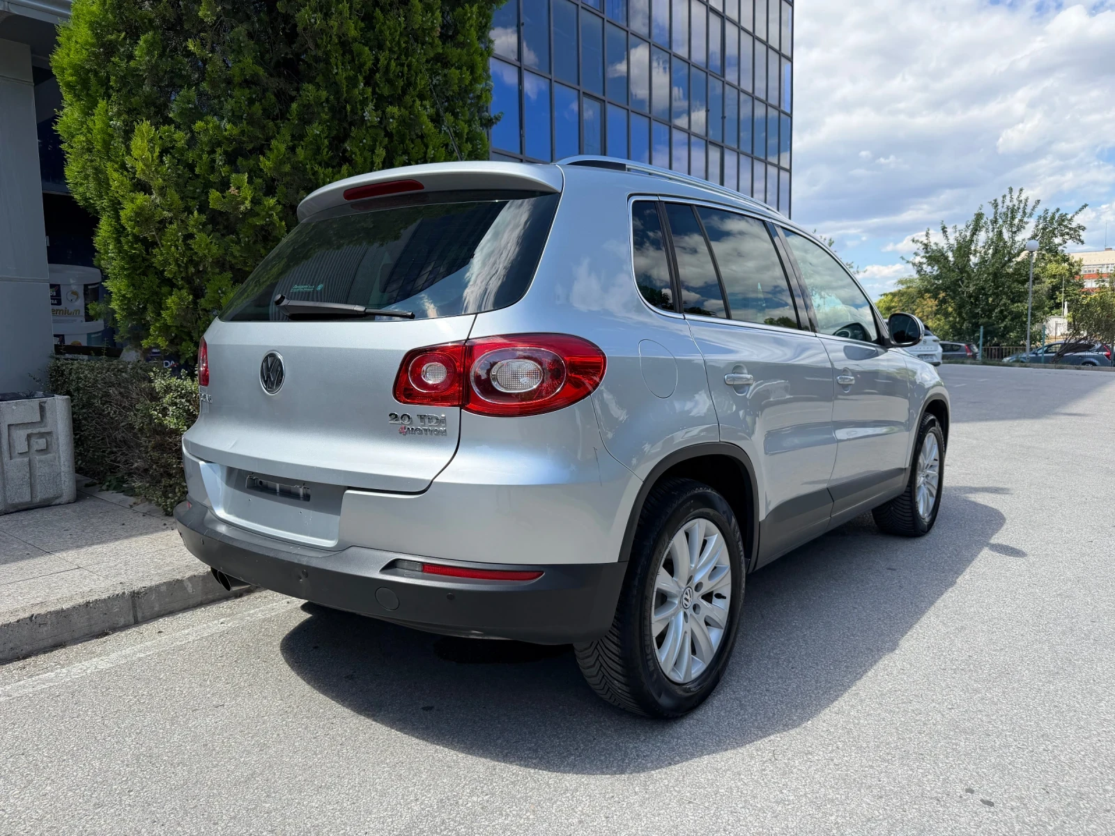 VW Tiguan  4 Motion | Sport & Style | 2008 | 6 �������� |  | Mobile.bg � ����������� 8