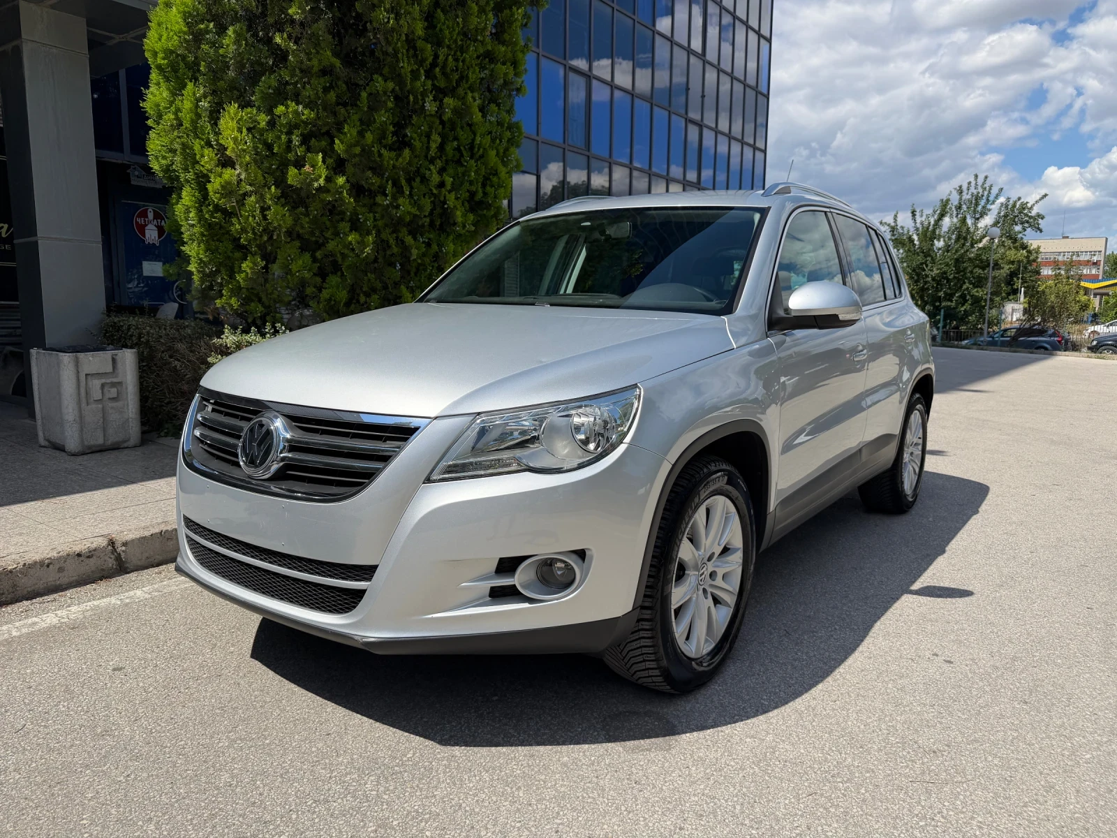 VW Tiguan  4 Motion | Sport & Style | 2008 | 6 �������� |  | Mobile.bg � ����������� 1
