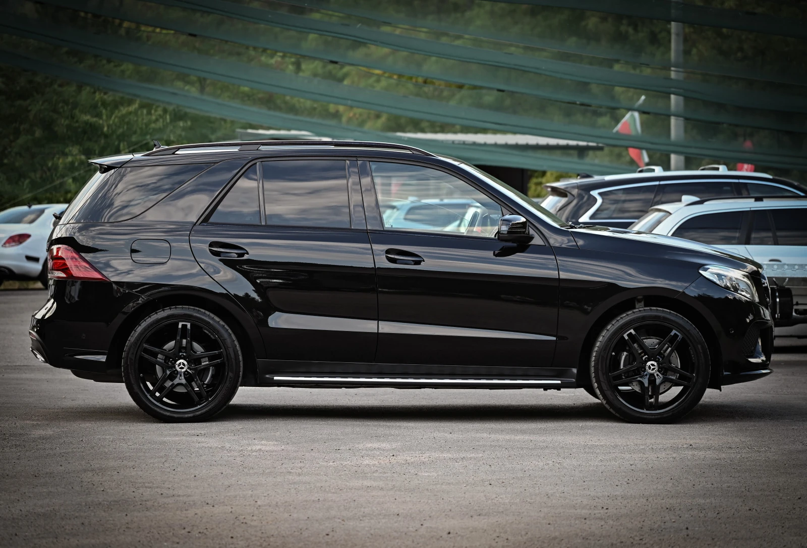 Mercedes-Benz GLE 250 AMG - пакет / 168 хил. км !!!, снимка 6 - Автомобили и джипове - 55770343