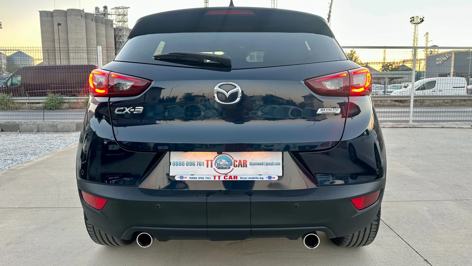 Mazda CX-3 1.5d Exclusive Вс.екстри!   EURO 6b, снимка 3 - Автомобили и джипове - 56121827