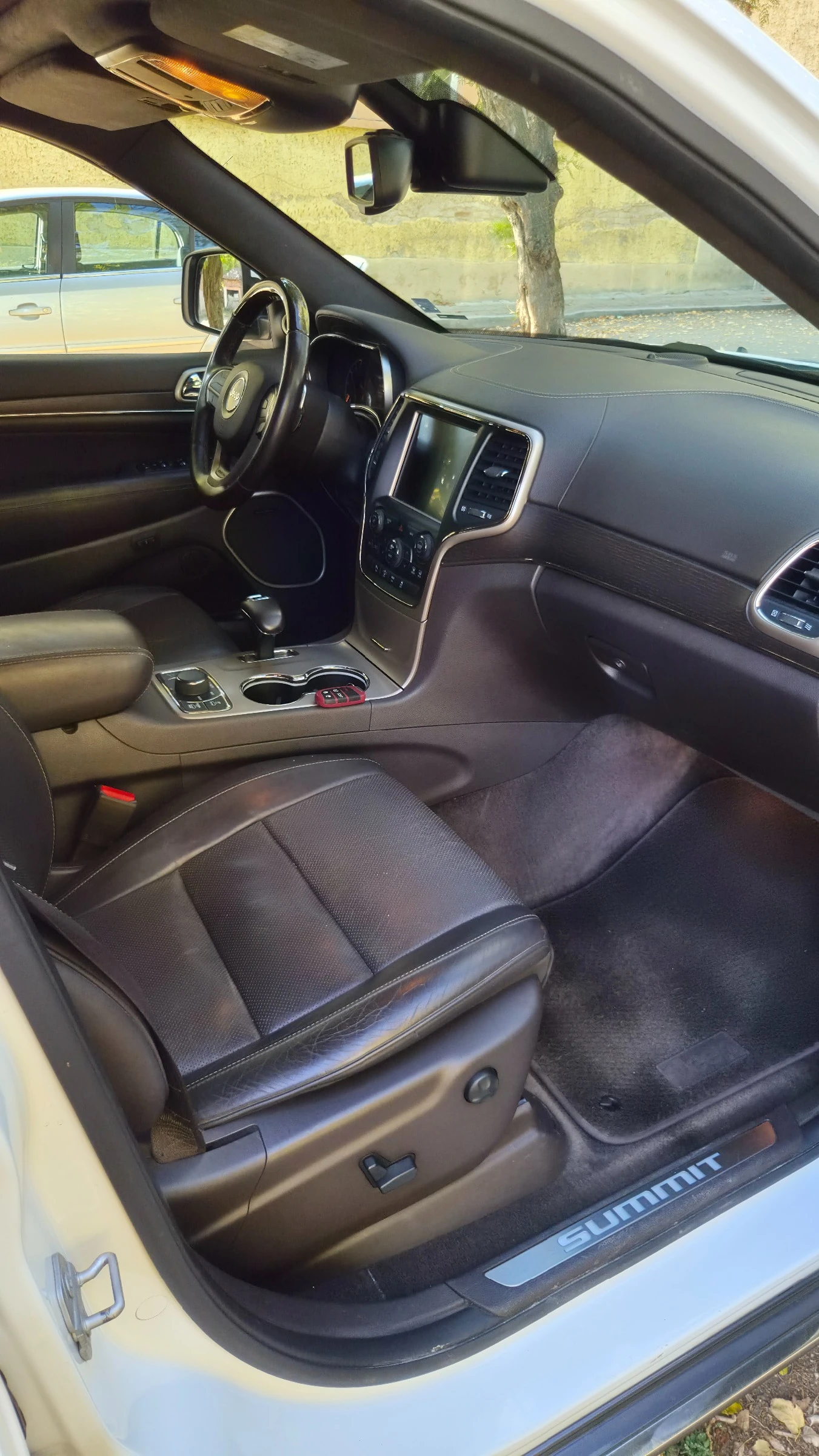 Jeep Grand cherokee CRD 4х4 SUMMIT, снимка 11 - Автомобили и джипове - 56567124