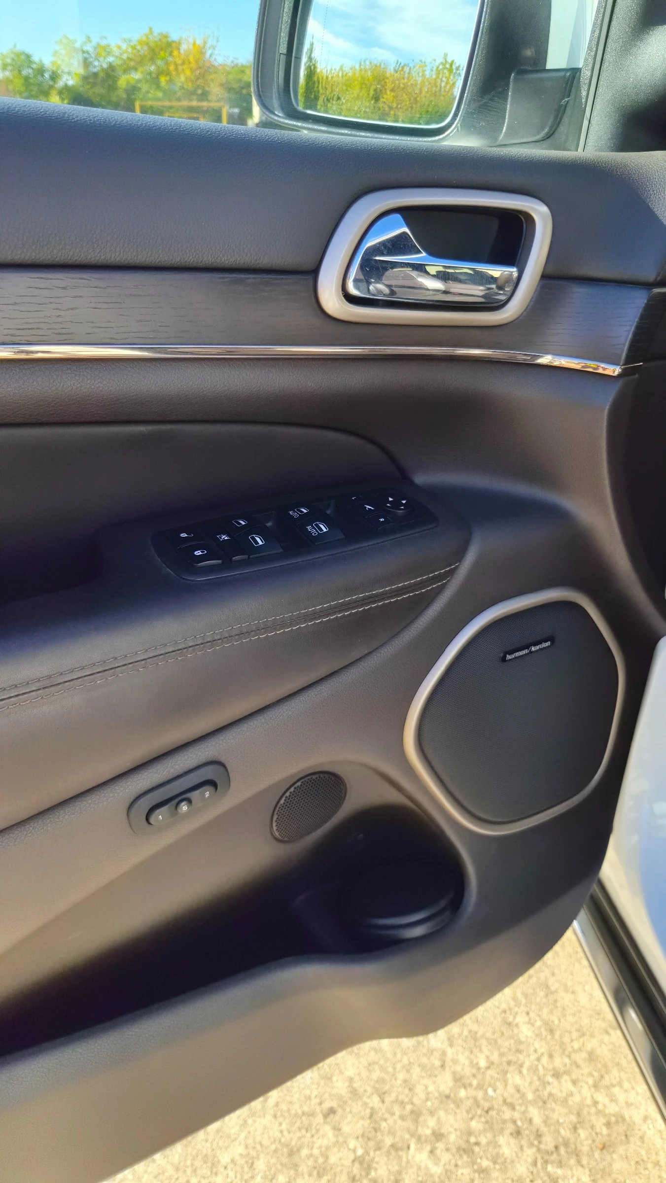 Jeep Grand cherokee CRD 4х4 SUMMIT, снимка 17 - Автомобили и джипове - 56567124