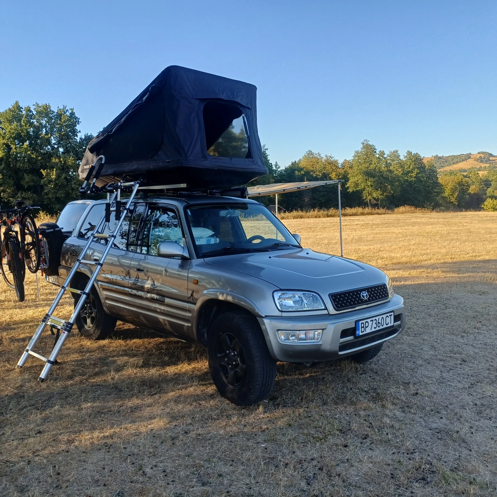 Toyota Rav4 CAMPER