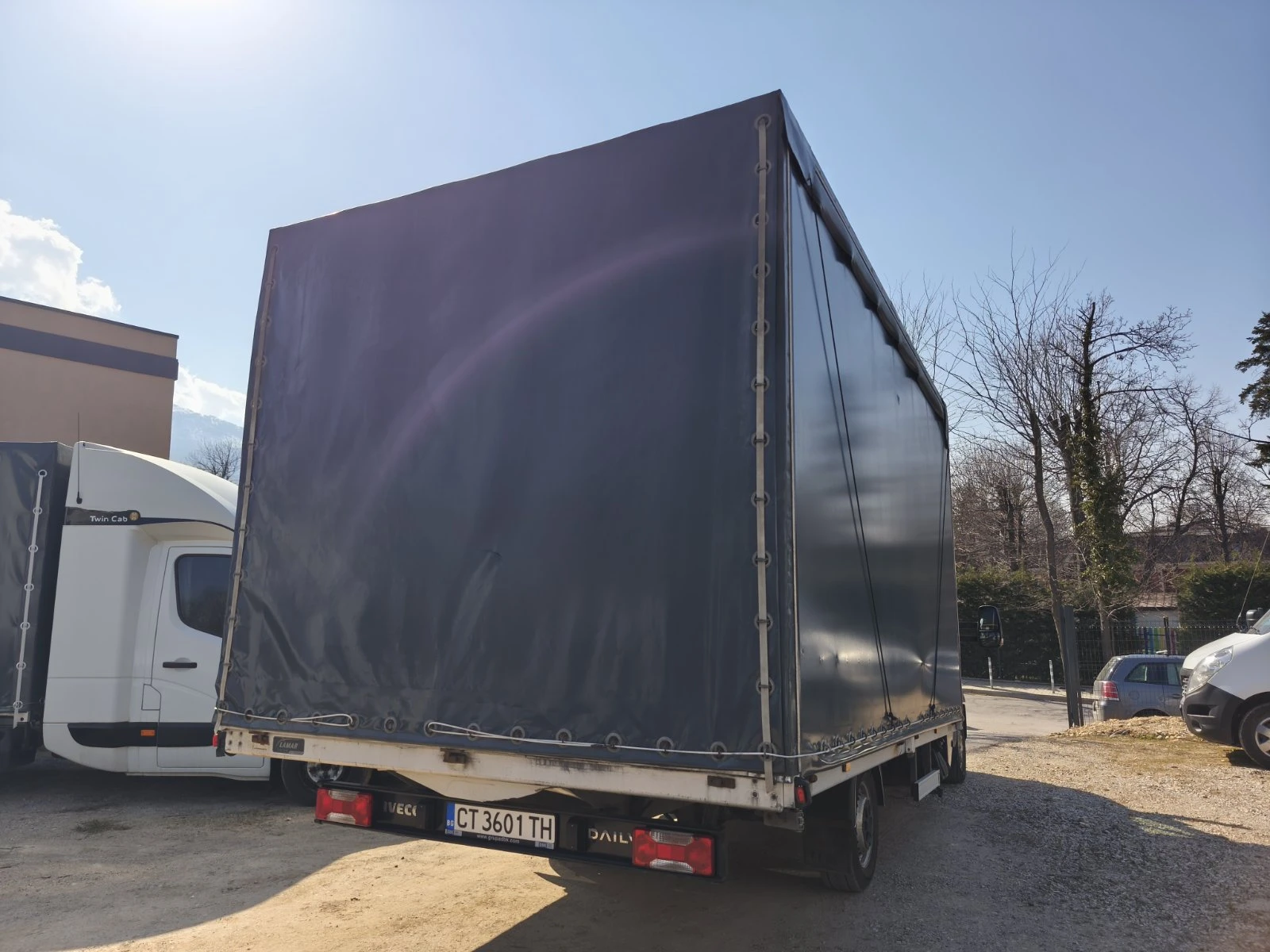 Iveco Daily 4000Е ПЪРВОНАЧАЛНА///10ПАЛ//ДВЕ ЛЕГЛА/ЛИЗИНГ= /ТОП, снимка 6 - Бусове и автобуси - 53865871