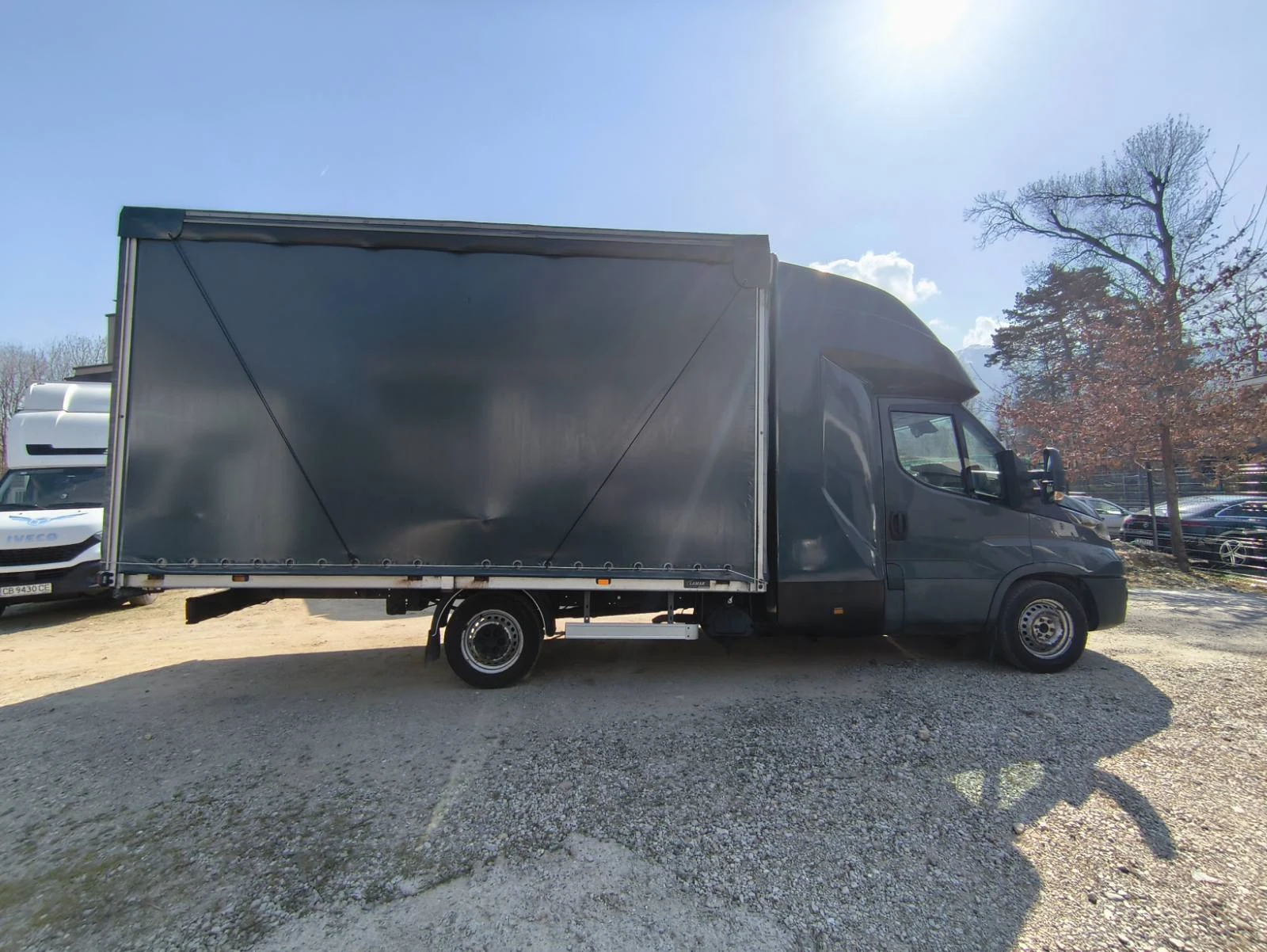 Iveco Daily 4000Е ПЪРВОНАЧАЛНА///10ПАЛ//ДВЕ ЛЕГЛА/ЛИЗИНГ= /ТОП, снимка 5 - Бусове и автобуси - 53865871